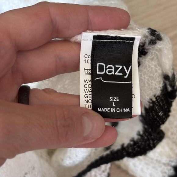 Dazy Cardigan Sweater Large Cream Cropped Open‎ Knit Sheer Retro Glam Old Money - Picture 8 of 10